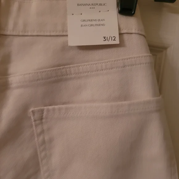 Banana Republic Women's Cream Straight Leg Jeans - Picture 4 of 5